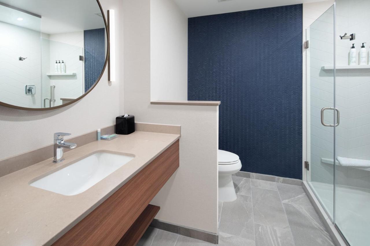 Fairfield By Marriott Inn & Suites Whitsett Greensboro East Ngoại thất bức ảnh