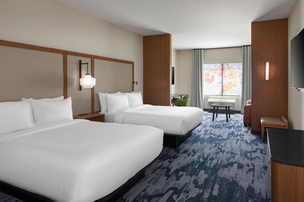 Fairfield By Marriott Inn & Suites Whitsett Greensboro East Ngoại thất bức ảnh
